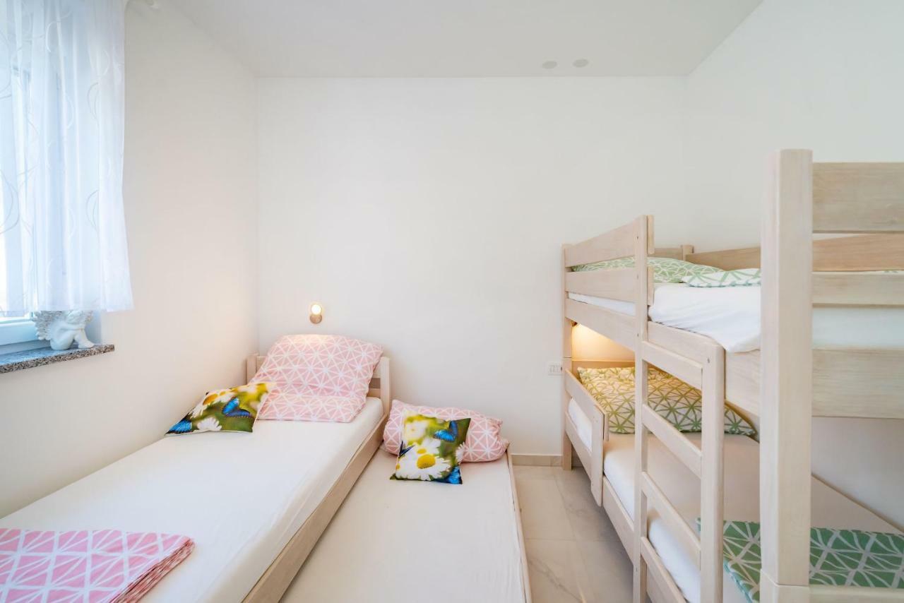 Poljica  Holiday Home Gabriella מראה חיצוני תמונה