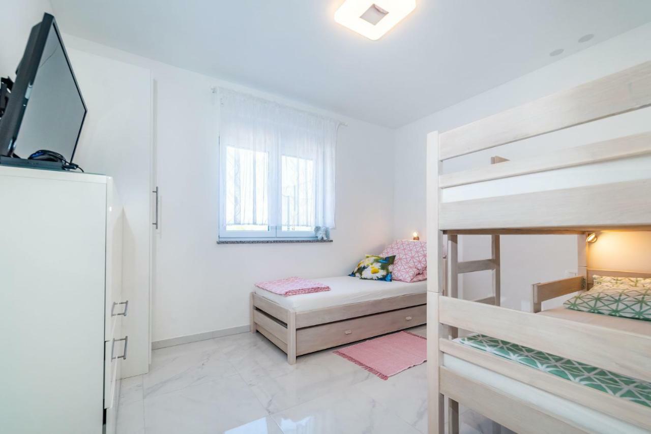 Poljica  Holiday Home Gabriella מראה חיצוני תמונה